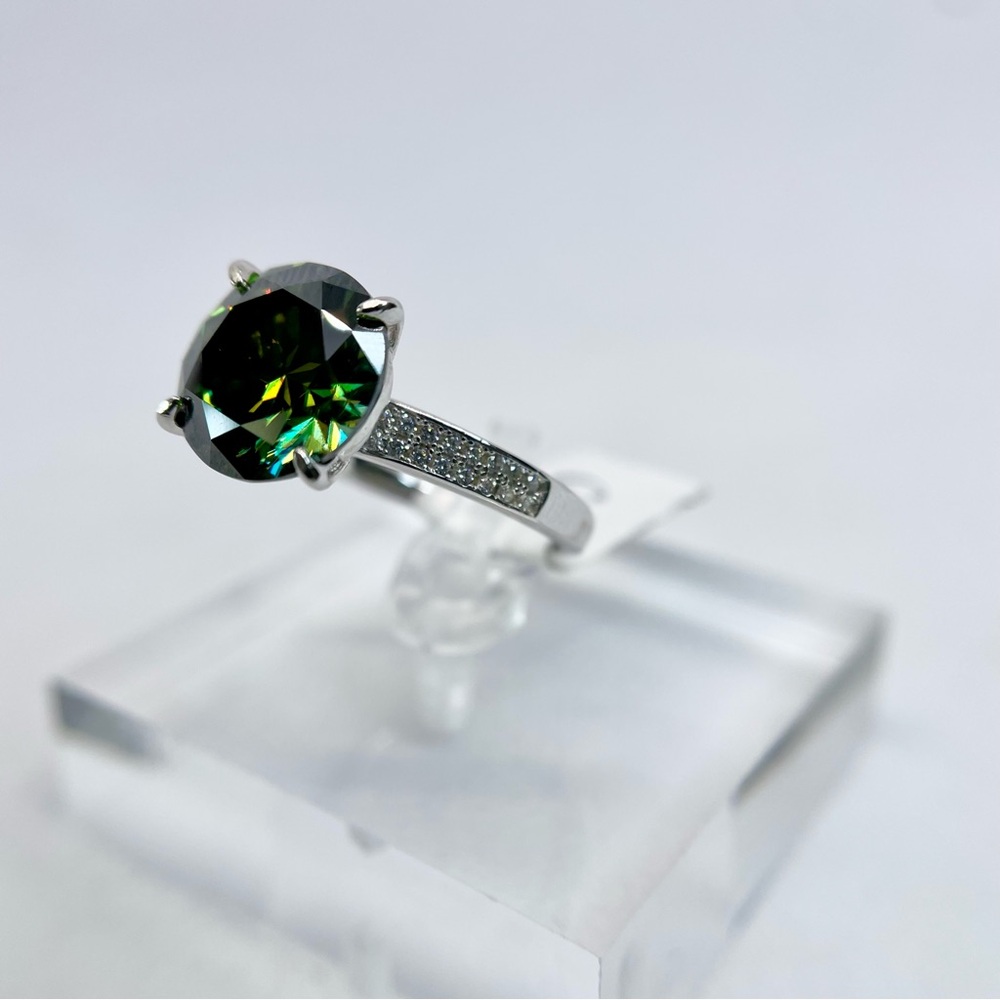 5 Carat Green Moissanite Ring 18K White Gold 925 Silver Wedding Anniversary - Picture 11 of 14